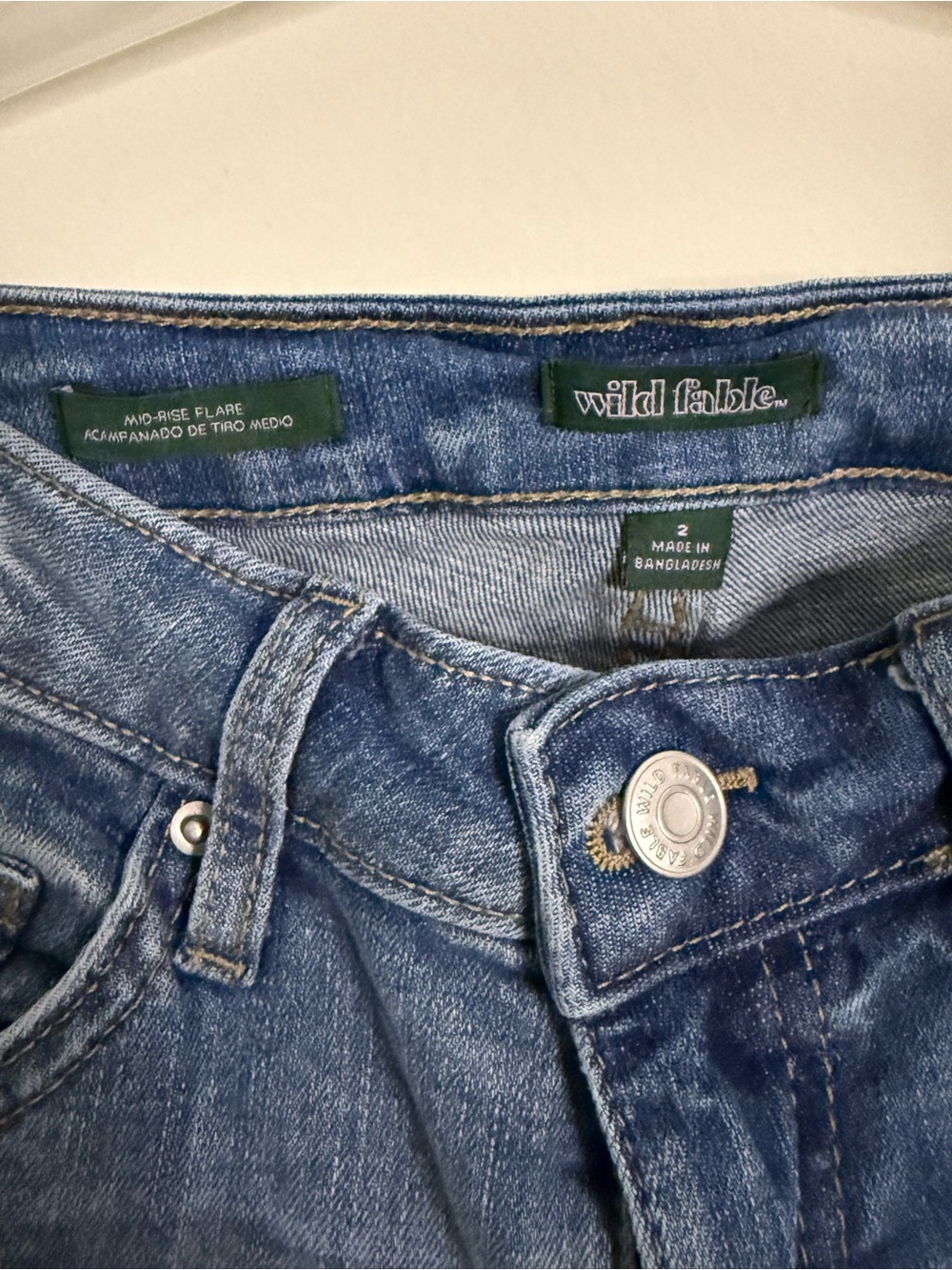{Wild Fable}-Size: 2-Women’s Light Blue Flared Jeans - Picture 3 of 4